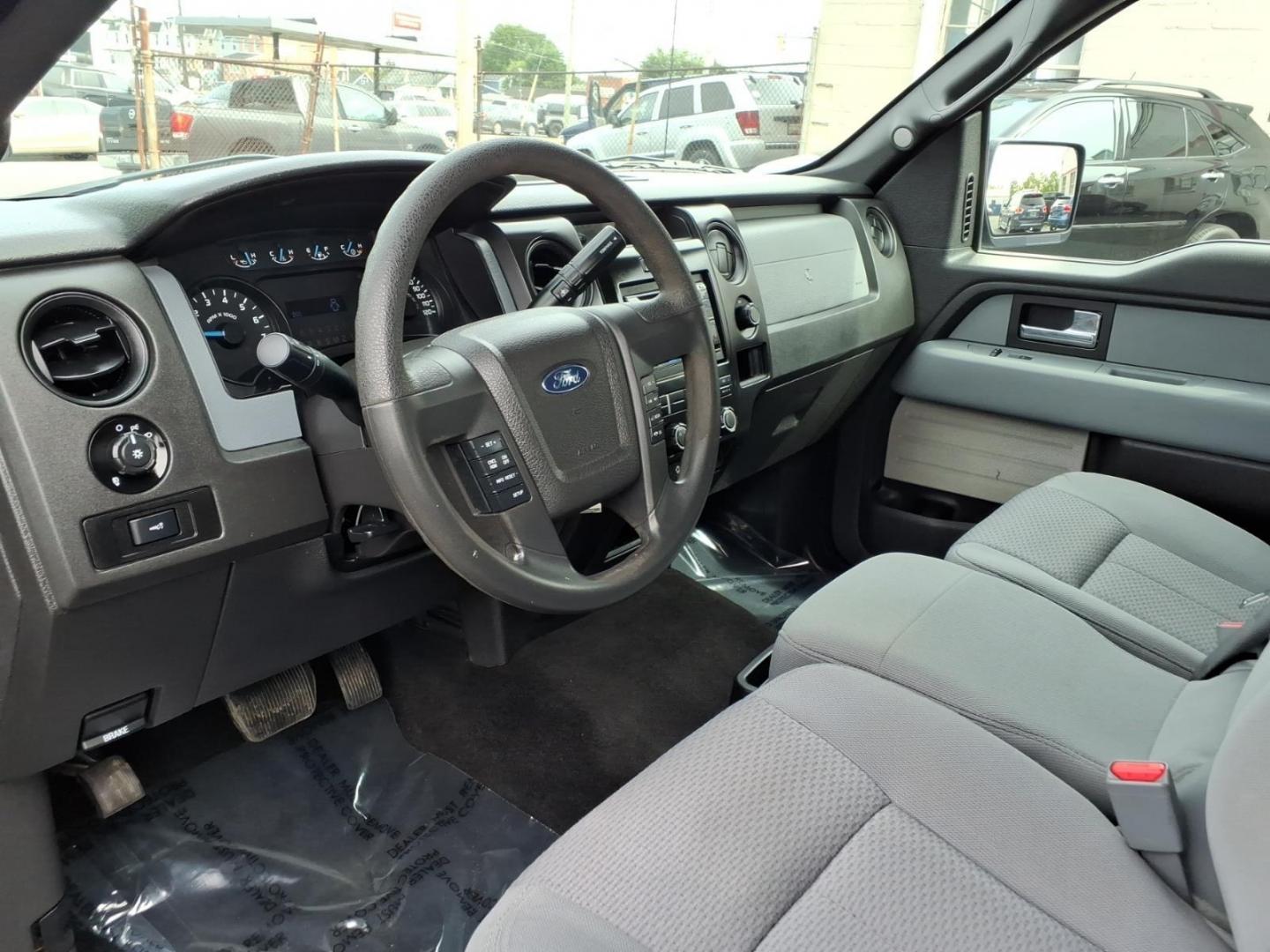 2013 Black Ford F-150 STX (1FTFX1EF6DF) with an 5.0L 8 Cylinder Sequential-Port F.I. engine, AT4X4 transmission, located at 50 Eastern Blvd., Essex, MD, 21221, (410) 686-3444, 39.304367, -76.484947- Photo#8