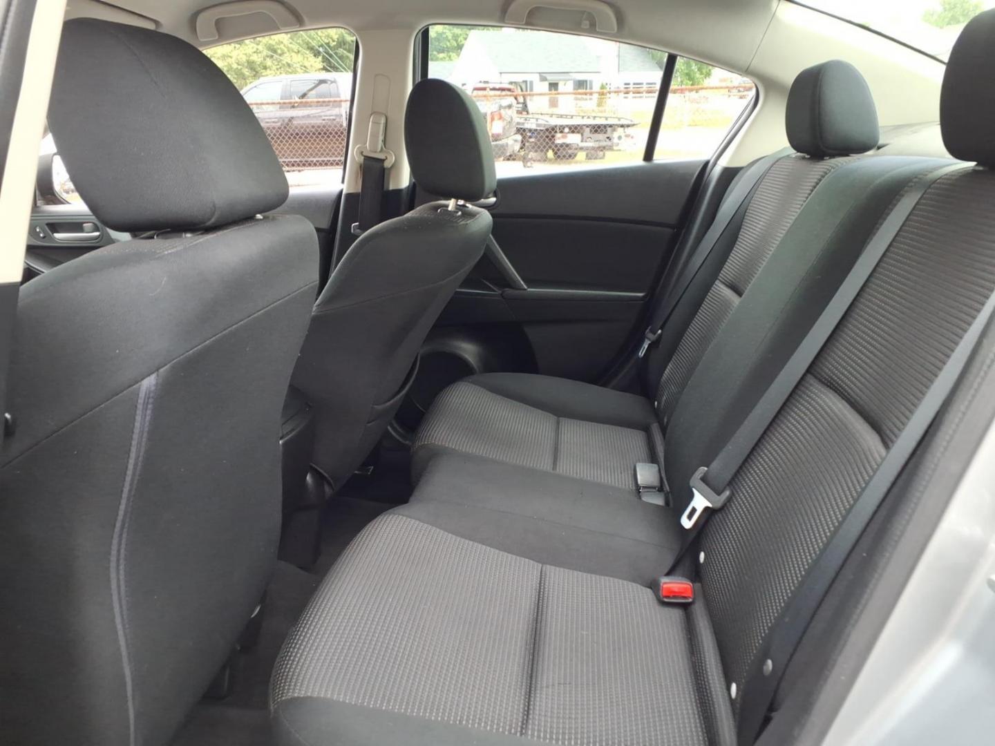 2013 Liquid Silver Metallic Mazda Mazda3 i SV (JM1BL1TF1D1) with an 2.0L 4 Cylinder Fuel Injected engine, Automatic transmission, located at 50 Eastern Blvd., Essex, MD, 21221, (410) 686-3444, 39.304367, -76.484947- Photo#11
