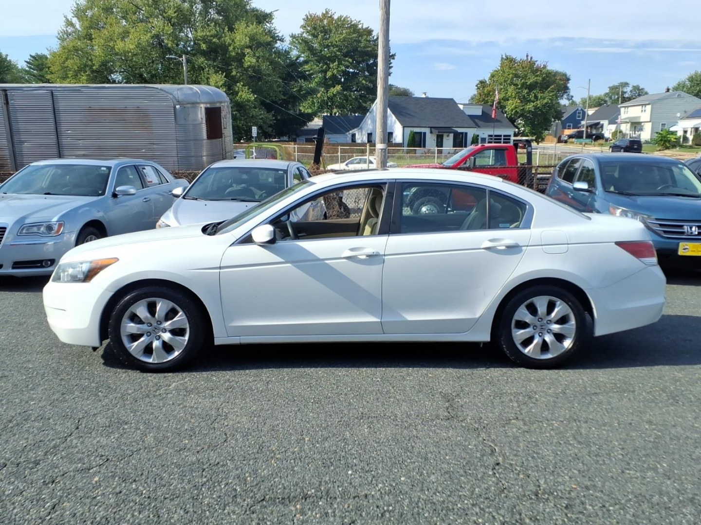 2008 White Honda Accord EX (1HGCP26778A) with an 2.4L 4 Cylinder Sequential-Port F.I. engine, Automatic transmission, located at 50 Eastern Blvd., Essex, MD, 21221, (410) 686-3444, 39.304367, -76.484947- Photo#1