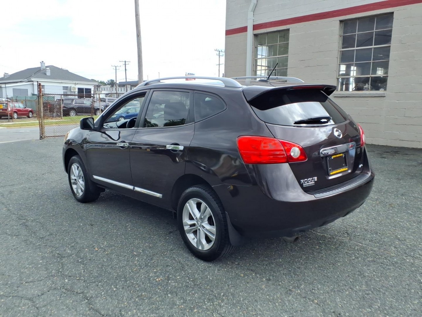 2015 Black Amethyst Nissan Rogue Select S (JN8AS5MV6FW) with an 2.5L 4 Cylinder Sequential-Port F.I. engine, Automatic transmission, located at 50 Eastern Blvd., Essex, MD, 21221, (410) 686-3444, 39.304367, -76.484947- Photo#2