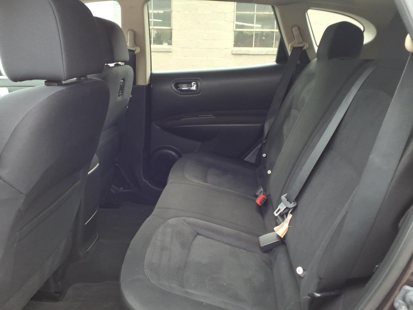 2015 Black Amethyst Nissan Rogue Select S (JN8AS5MV6FW) with an 2.5L 4 Cylinder Sequential-Port F.I. engine, Automatic transmission, located at 50 Eastern Blvd., Essex, MD, 21221, (410) 686-3444, 39.304367, -76.484947- Photo#11