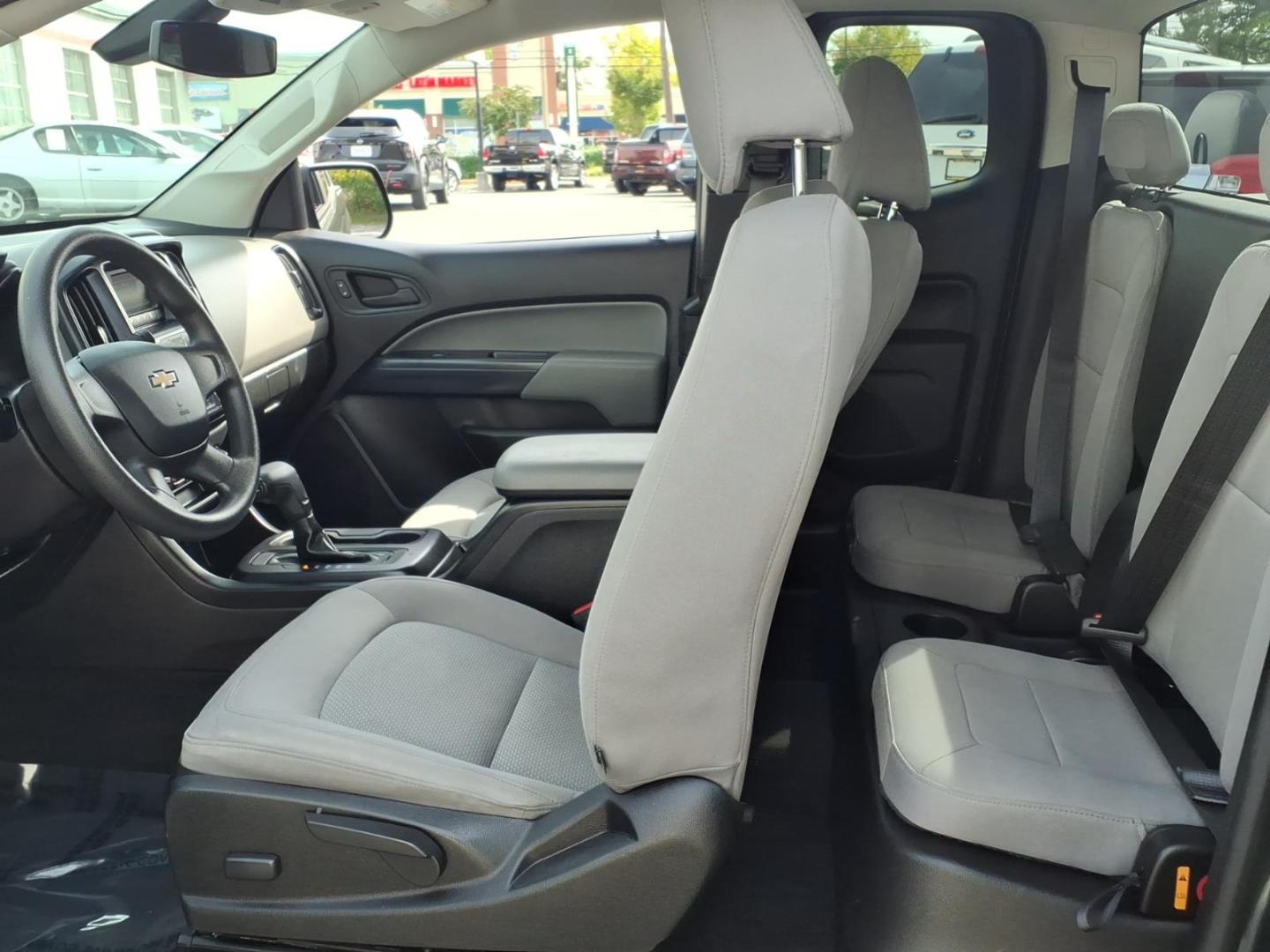 2016 Grey Chevrolet Colorado Work Truck (1GCHSBE36G1) with an 3.6L 6 Cylinder Fuel Injected engine, Automatic transmission, located at 50 Eastern Blvd., Essex, MD, 21221, (410) 686-3444, 39.304367, -76.484947- Photo#11