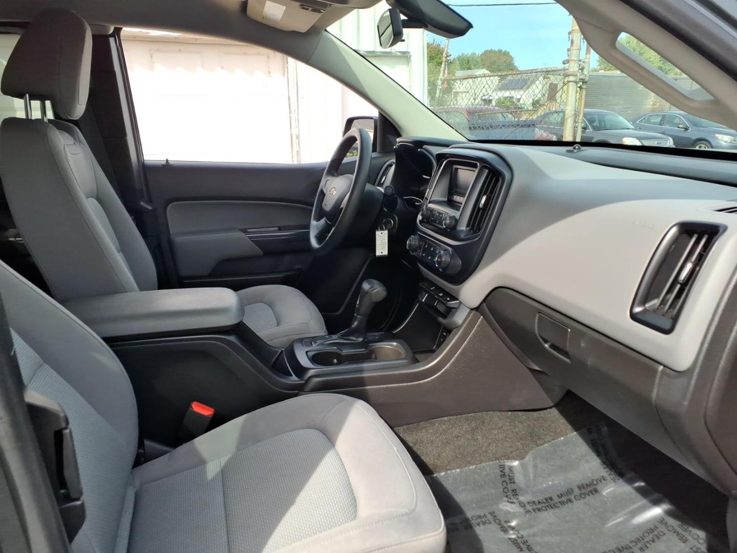 2016 Grey Chevrolet Colorado Work Truck (1GCHSBE36G1) with an 3.6L 6 Cylinder Fuel Injected engine, Automatic transmission, located at 50 Eastern Blvd., Essex, MD, 21221, (410) 686-3444, 39.304367, -76.484947- Photo#15