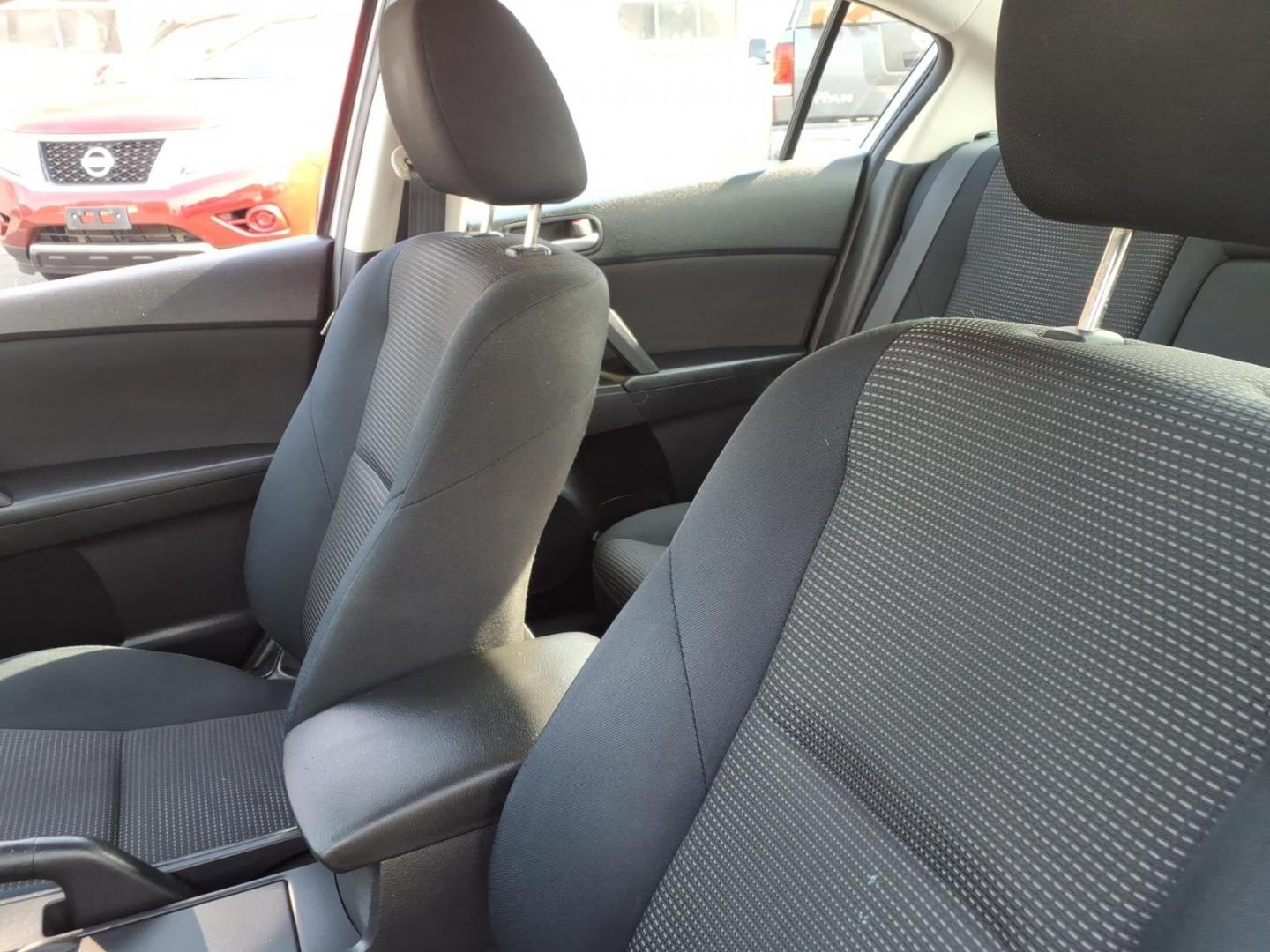 2012 Grey Mazda Mazda3 i Touring (JM1BL1VG3C1) with an 2.0L 4 Cylinder Sequential-Port F.I. engine, Automatic transmission, located at 50 Eastern Blvd., Essex, MD, 21221, (410) 686-3444, 39.304367, -76.484947- Photo#9